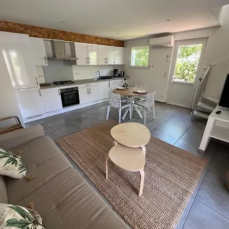 Holiday home La Rapha'elle *